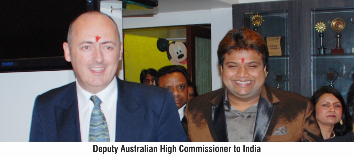 Richmondd Global School in new Delhi with deputy Australian high commissioner 